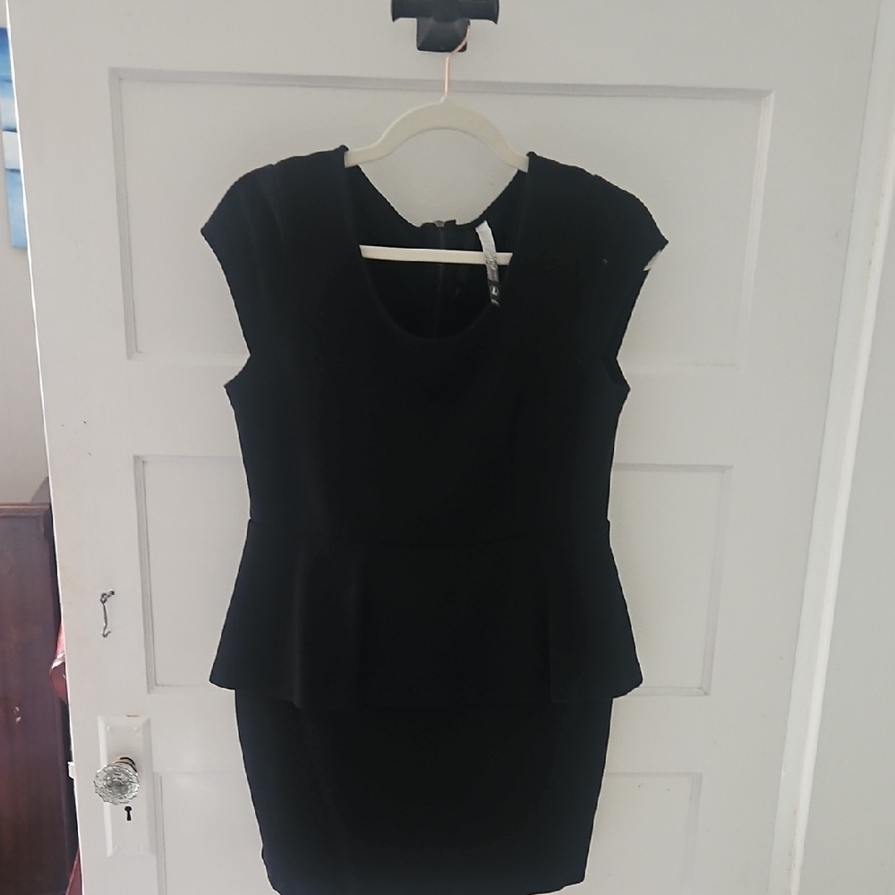 Kensie Black Zippered Dress